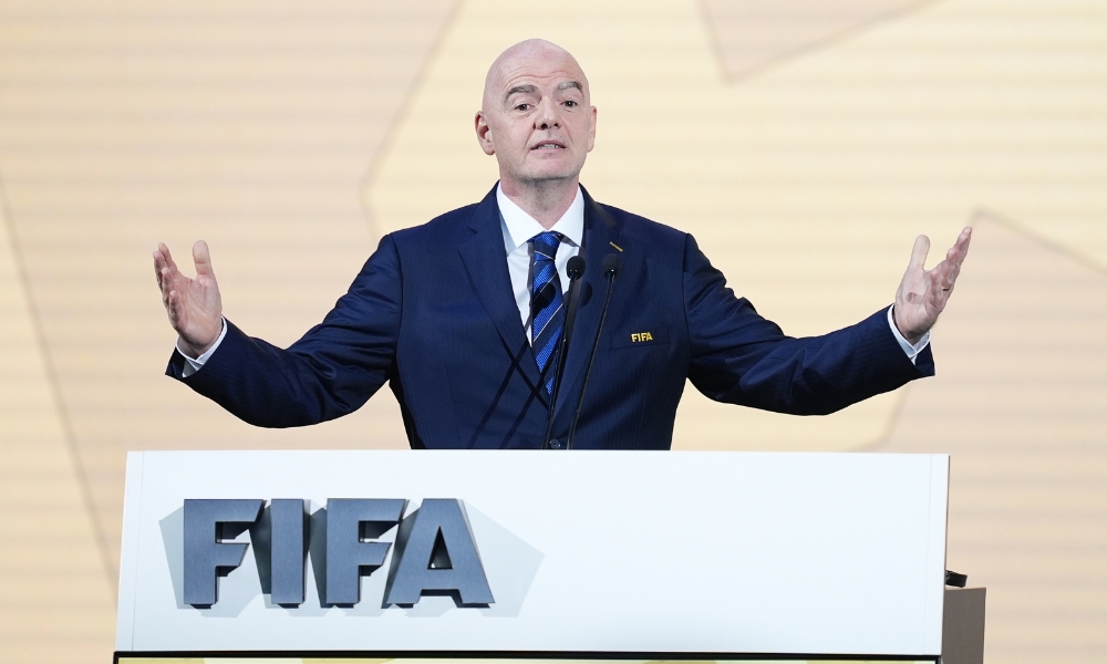 1xbet:锁定胜局!加纳乔直塞送助攻,B费上演帽子戏法.